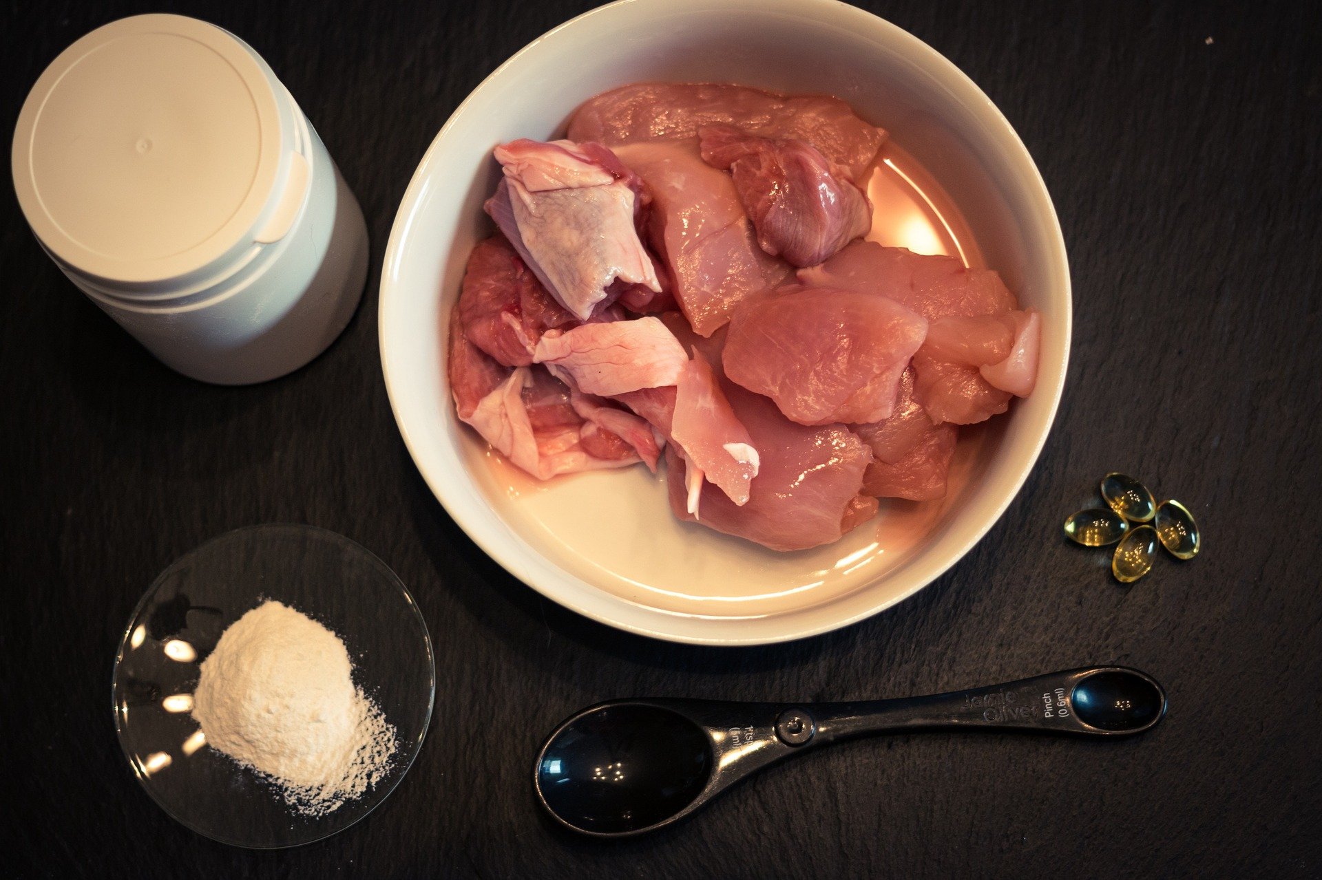 raw-food-chicken.jpg