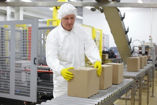 packing_line_end_with_cardboard_boxes.jpg