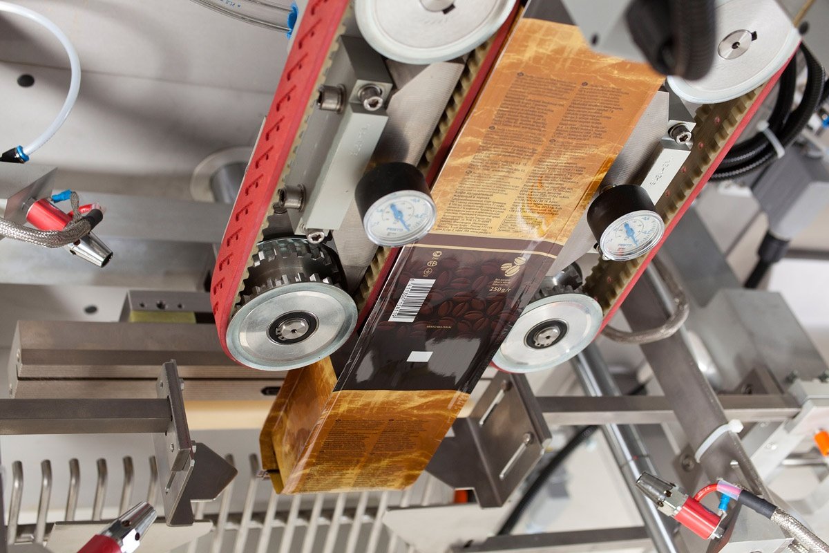 vffs coffee packaging machine.jpg